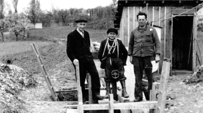 Blick in die Tiefe der Grube: Wasserpumpstation im Aible, 1940er-Jahre.