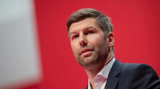 Thomas Hitzlsperger verdeutlichte als Vorstandsvorsitzender des VfB die gesellschaftliche Verpflichtung des Fußballs der Gesells