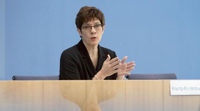 Bundesverteidigungsministerin Annegret Kramp-Karrenbauer (CDU)
