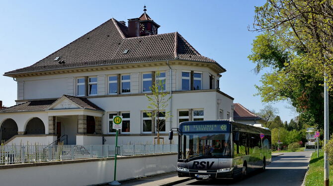 Statt über die Wenge direkt zum Rathaus zu fahren, machen die RSV-Busse inzwischen einen Schlenker über die Sulzwiesenstraße (B