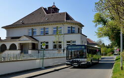  Statt über die Wenge direkt zum Rathaus zu fahren, machen die RSV-Busse inzwischen einen Schlenker über die Sulzwiesenstraße (B