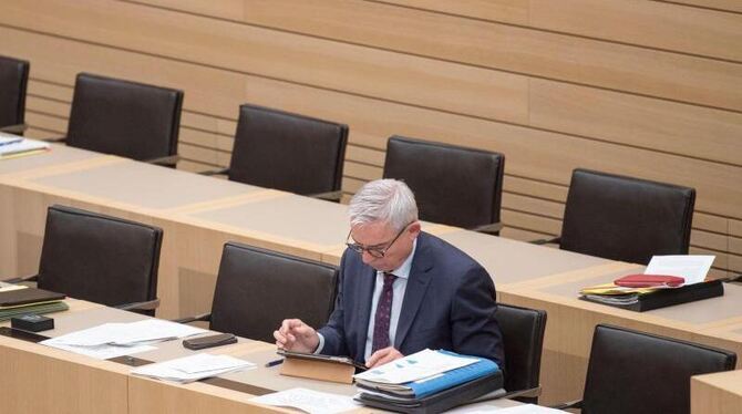 Thomas Strobl Thomas Strobl