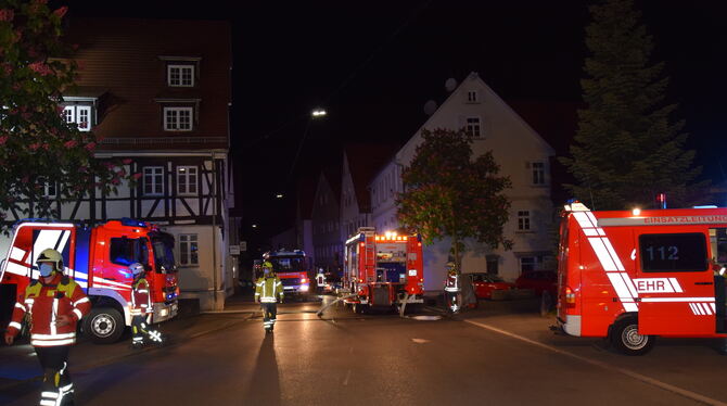 Feuerwehreinsatz am Freitagabend in der Pfullinger Klosterstraße.
