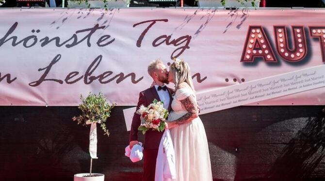Hochzeit im Autokino