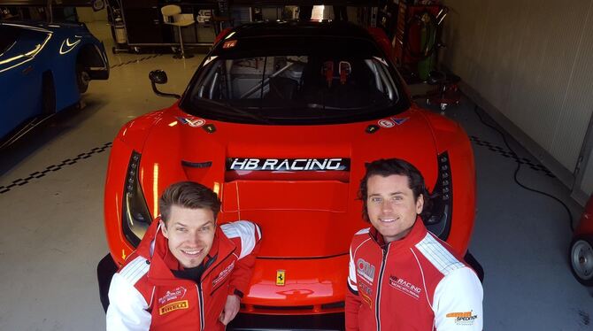 Sebastian Asch wird – falls der Renn-Plan sich aufgrund der Coronakrise umsetzen lässt – ab August noch auf sieben Strecken im A Sebastian Asch wird – falls der Renn-Plan sich aufgrund der Coronakrise umsetzen lässt – ab August noch auf sieben Strecken im A