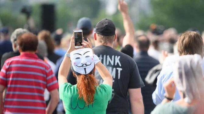 Protestkundgebung der Initiative »Querdenken 711« Protestkundgebung der Initiative »Querdenken 711«