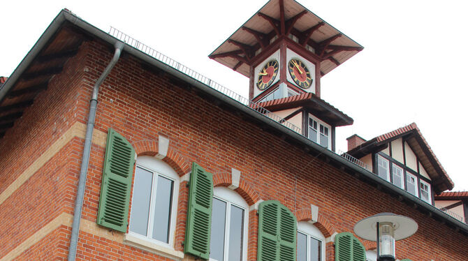 Die Königlich Württembergische Post mit ihrem Uhrturm wurde 1907 gebaut. Auch diese Info ist der neuen Karte übers Alte Lager zu