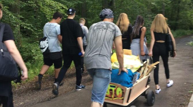 Pfingstwanderung vom letzten Jahr – ob auch in diesem Jahr sommerliche Wanderungen zusammen unternommen werden können, muss sich