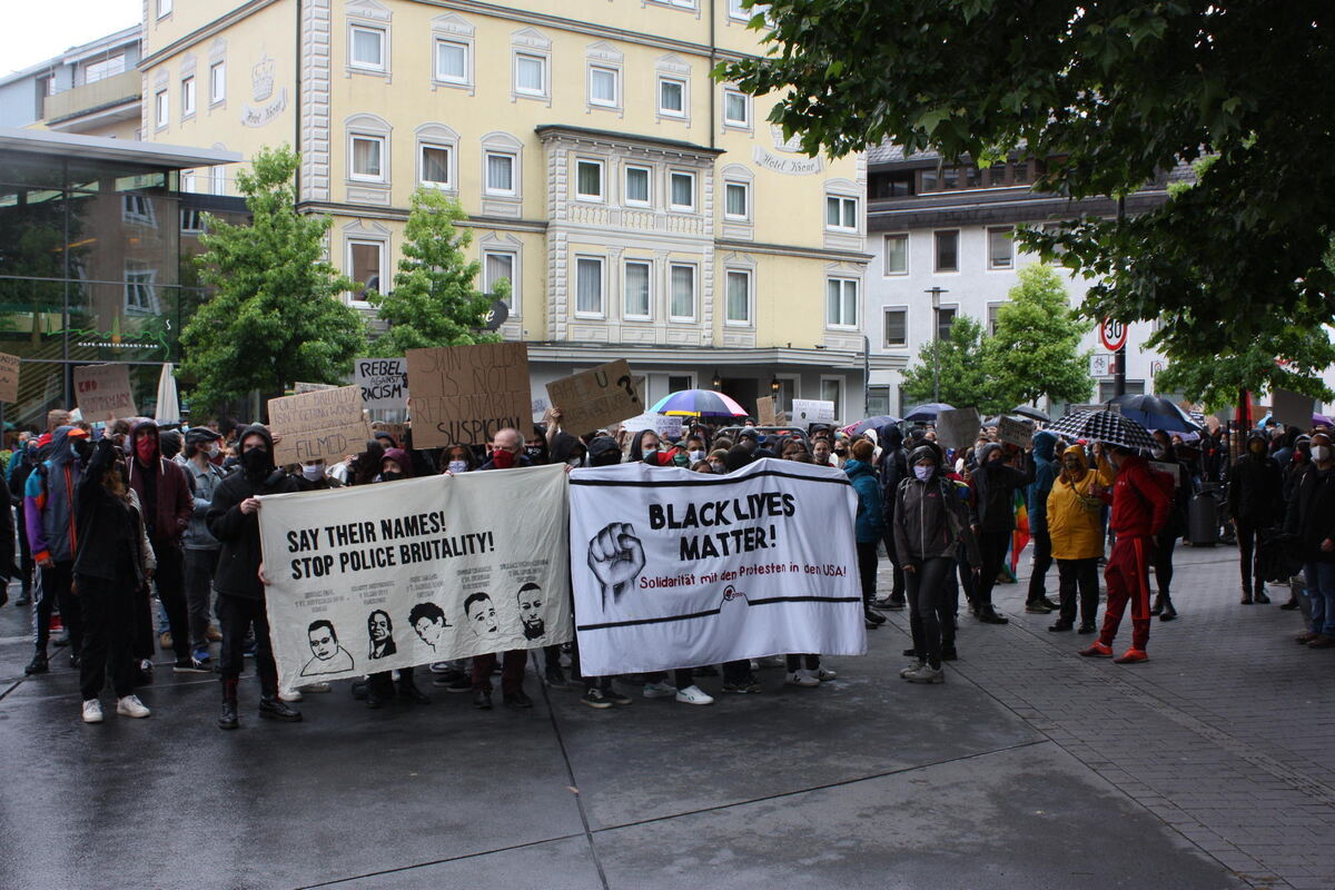 anti_rassismusdemo_tuebingen_juni2020_schmid_13