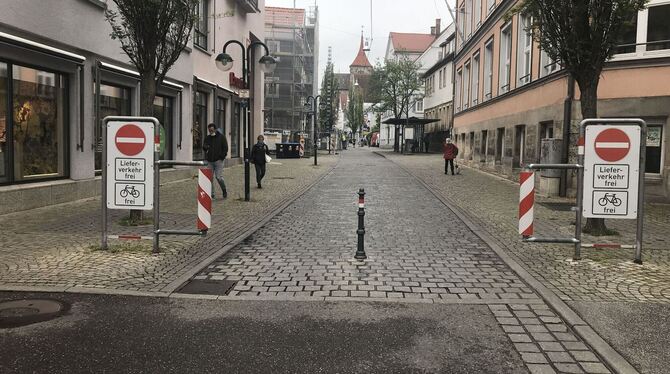 Der Poller in der Metzgerstraße benötigte Verstärkung.  FOTO: RIETHMÜLLER