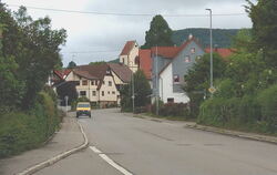 Von der Entscheidung betroffen  ist auch der Bereich der Straße  Im Wiesaztal  Richtung Ortsmitte. FOTO: BÖHM