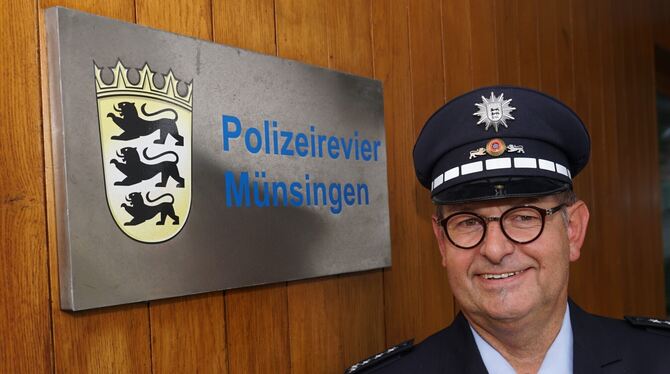 Wolfgang Aierstock ist Chef von 50 Polizisten auf der Alb.  FOTO: LENK