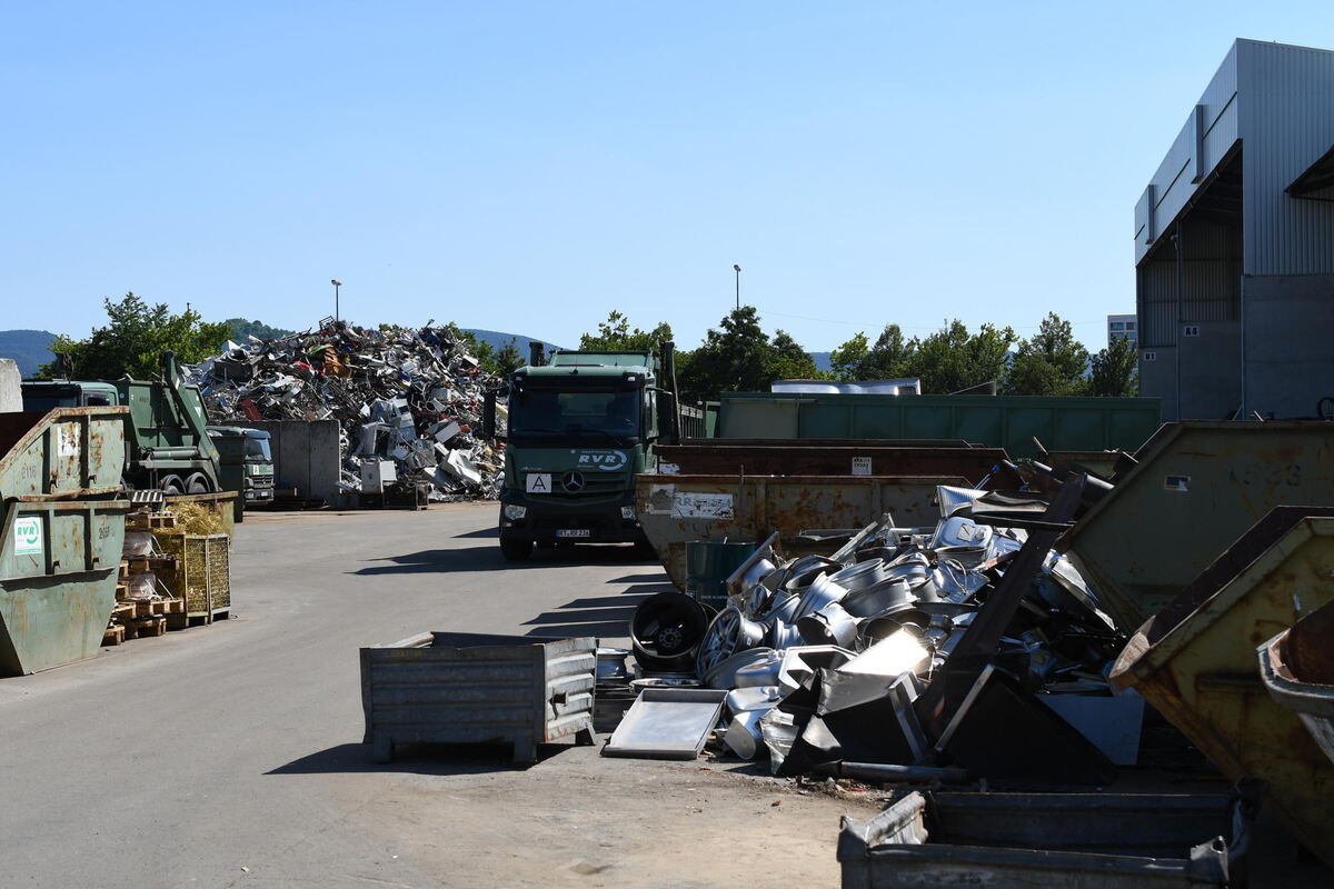 Im kommenden Jahr wird bei der Rohstoffverwertung Reutlingen 30-jähriges Betriebsjubiläum gefeiert