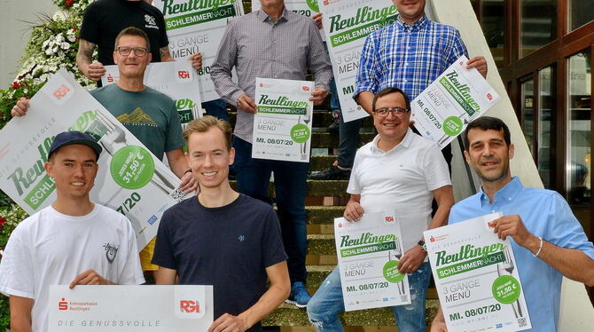 Hoffen auf rege Resonanz: Wirte der Schlemmernacht vom 8. Juli. FOTO: NIETHAMMER