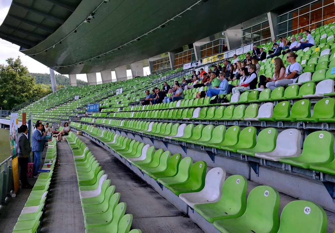 Sport-0407-1Sportlerehrung-Niethammer