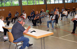 Hauptversammlung unter Pandemie-Bedingungen: Der TV Unterhausen hatte seine Mitglieder in die Lichtensteinhalle eingeladen.  FOT