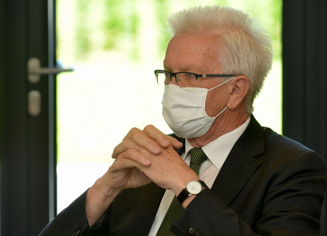 Alb-0707-11Port-Niethammer