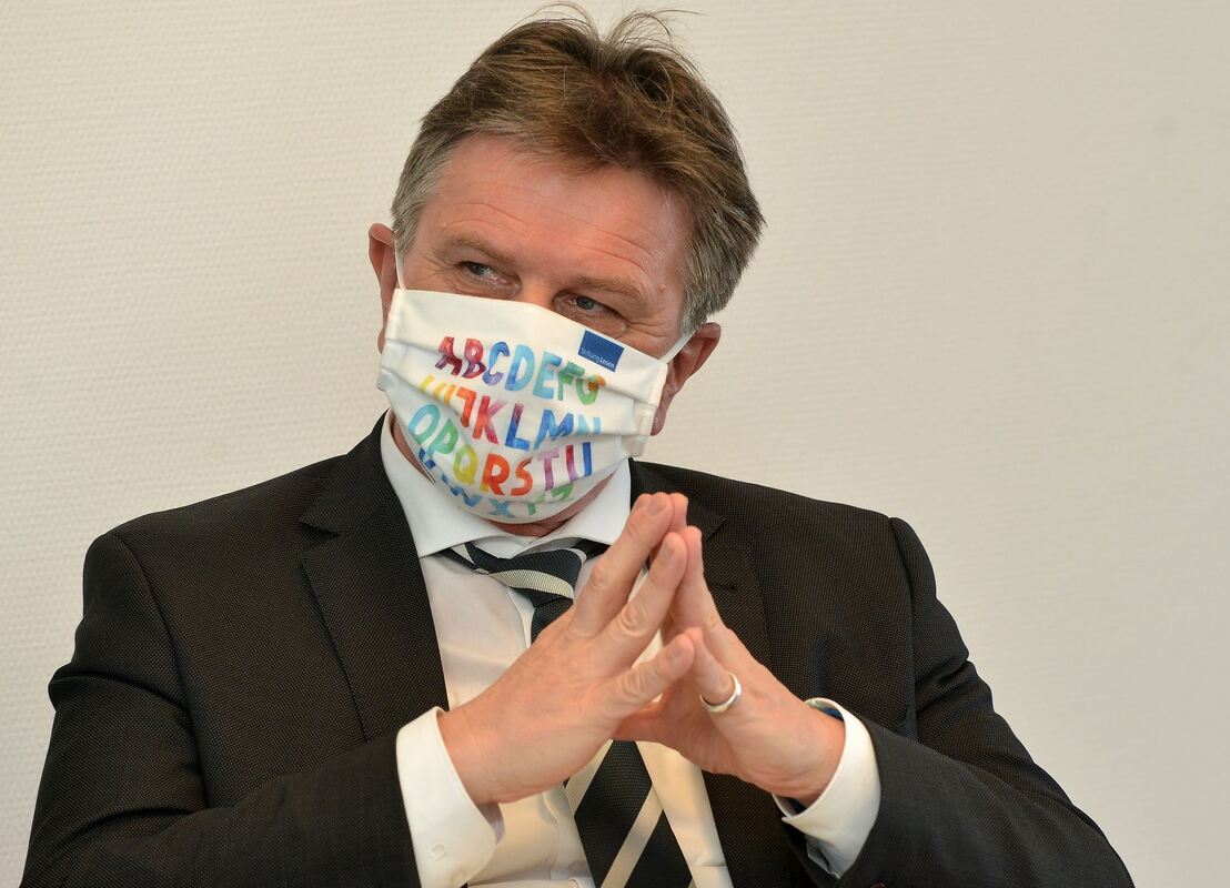 Alb-0707-12Port-Niethammer