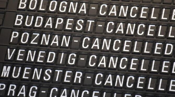 Beschwerden über Airlines und Bahn