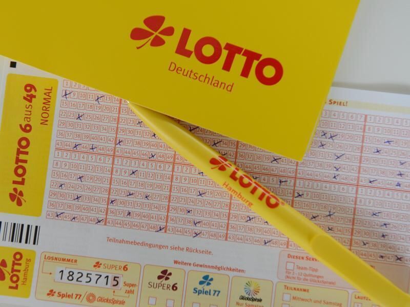 Reutlinger gewinnt halbe Million Euro im Lotto - Reutlingen ...