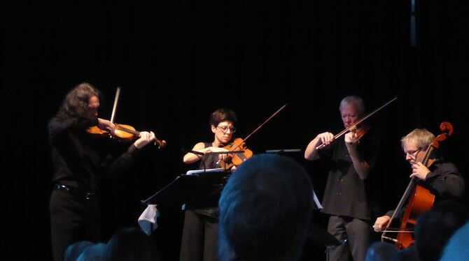 Beethoven und mehr: Das Schuppanzigh-Quartett im SWT-Kulturwerk in Tübingen.  FOTO: BERNKLAU