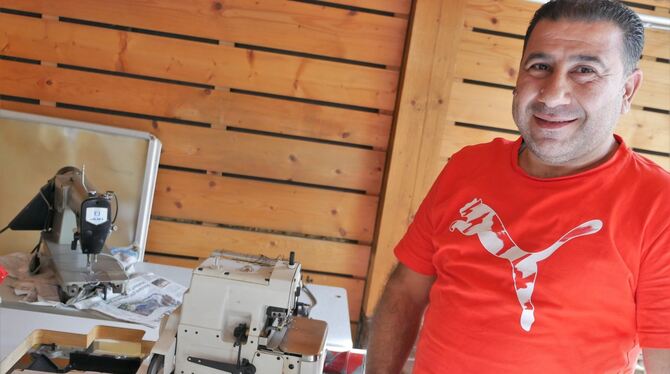 Nihat Suliman aus Pliezhausen eröffnet am kommenden Dienstag eine Schneiderei in Kirchentellinsfurt: Der 43-Jährige stammt aus S