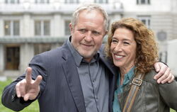 Harald Krassnitzer und Adele Neuhauser eröffnen als Eisner und Fellner, nächsten Sonntag die neue »Tatort«-Saison.  FOTO: NEUBAU