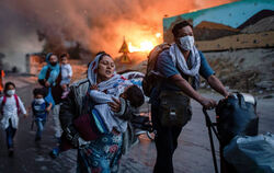 Im Flüchtlingslager Moria auf der griechischen Insel Lesbos herrscht Chaos. Die Region wäre zur Hilfe bereit.  FOTO: DPA/GIANNAK