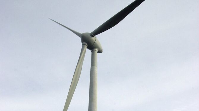 Die Voruntersuchungen für mögliche Windkraft-Anlagen bei Trochtelfingen (hier ein Bild aus dem Schwarzwald) laufen noch. Weil je Die Voruntersuchungen für mögliche Windkraft-Anlagen bei Trochtelfingen (hier ein Bild aus dem Schwarzwald) laufen noch. Weil je