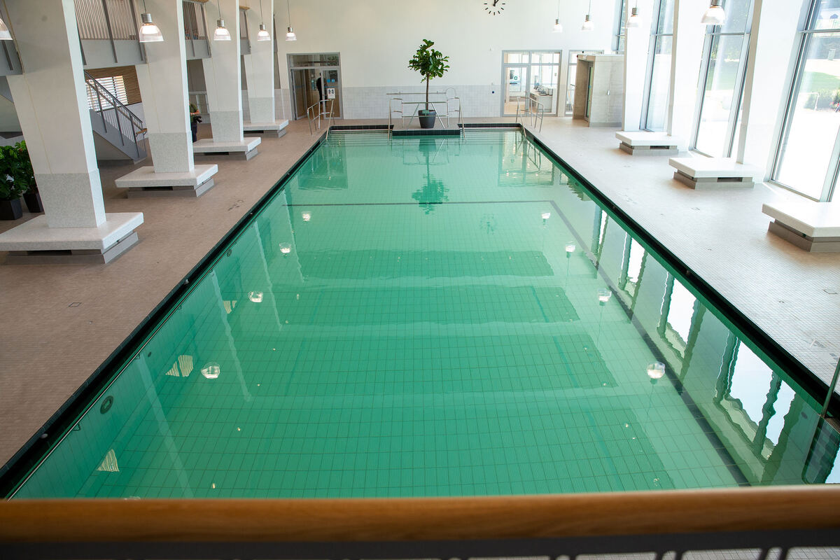 Bäder-Heiligtum mit Retro-Charme - Land Baden-Württemberg - Reutlinger