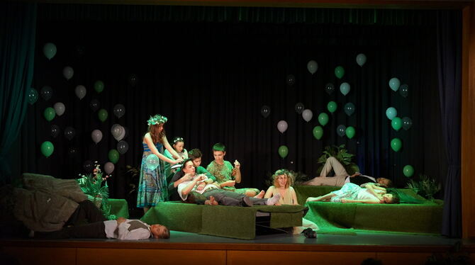Shakespeare ganz modern aufgeführt von der TPZ-Jugendtheatergruppe. FOTO: LEIPOLD