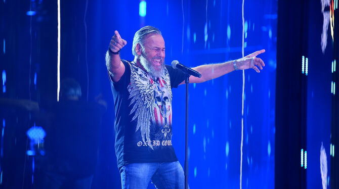 Der Sonnenbühler Gerhard »Gerry« Grimme unter der Glaskuppel. FOTO: PROSIEBEN/WILLI WEBER