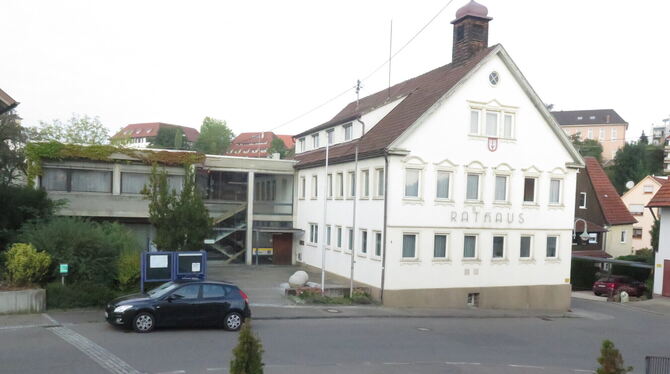 Das alte Rathaus in Gomaringen: Lässt sich hier ein Projekt zum altersgerechten Wohnen umsetzen?  FOTOS: FÖRDER