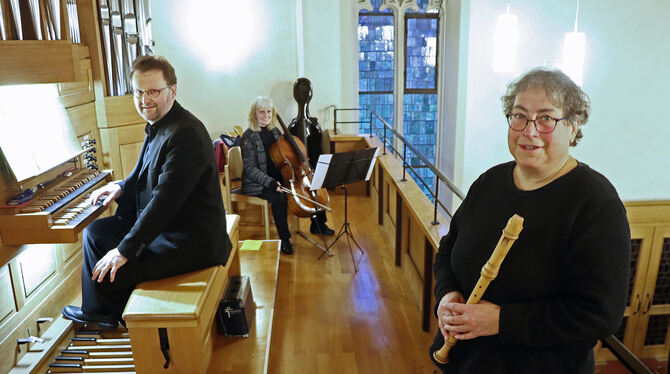 Bezirkskantor Stefan Lust, Kirsten Fuchs (Mitte) und Michaela Gahn boten ein festliches Konzert zum 450-jährigen Reformationsjub