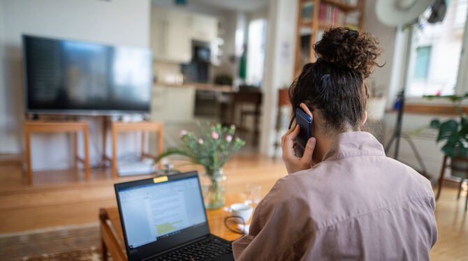 Ob beim Homeoffice, Homeschooling oder klassisch im Büro – eine leistungsfähige Internetverbindung wird immer bedeutsamer.  FOT