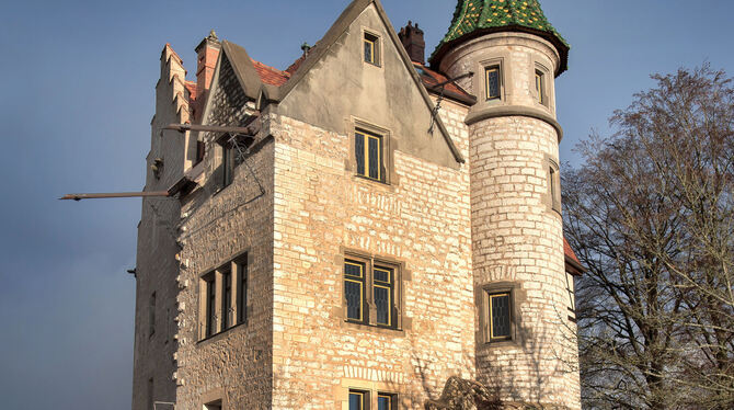 Schloss Uhenfels, hoch über Seeburg gelegen, wurde verkauft. Ein besonderes Kleinod, das aufwendig bis ins Detail saniert wurde,