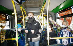 Busfahrer Fabio Anello erläuterte das richtige Verhalten im Bus. Die Kinder hatten ihren Spaß, haben viel gelernt, und der Busfa