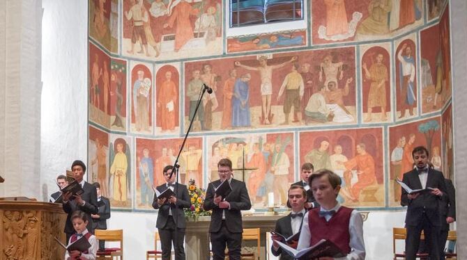 Knabenchor Capella Vocalis beim Auftritt