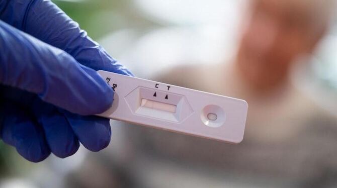 Corona-Schnelltest Corona-Schnelltest