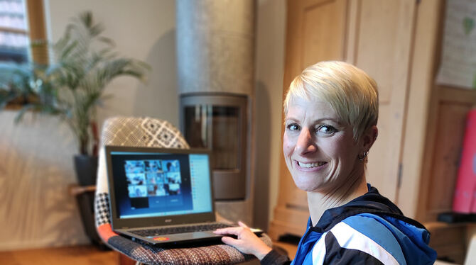 Birgit Baron ist neue Leiterin der Kindersportschule des VfL Pfullingen. Sie bietet Bewegungs-Angebote für Kinder jetzt auch onl
