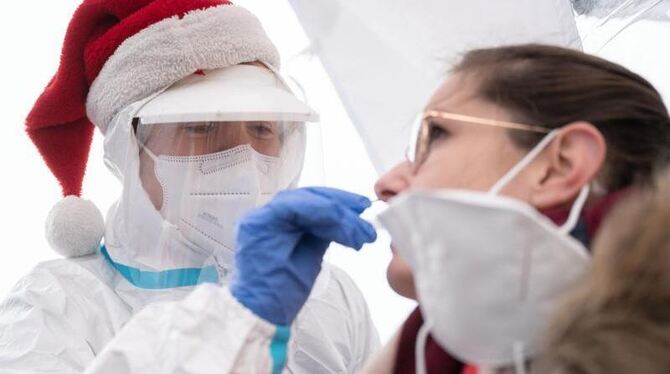 Kostenlose Corona-Schnelltests zu Weihnachten Kostenlose Corona-Schnelltests zu Weihnachten