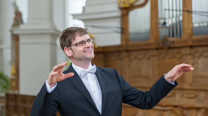 Der gebürtige Wormser Christian Bonath leitet seit 2012 den Reutlinger Knabenchor Capella Vocalis. FOTO: STORZ