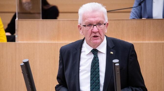 Winfried Kretschmann (Bündnis 90/ Die Grünen) Winfried Kretschmann (Bündnis 90/ Die Grünen)