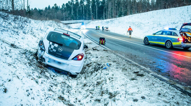 Unfall B313 bei Grafenberg