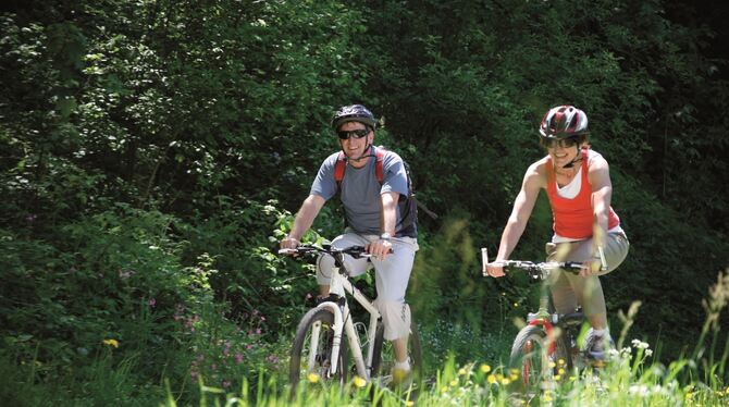 Auch Radfahrern wird in Bad Urach vieles geboten.  FOTO: MYTHOS