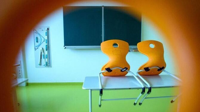 Schulen bleiben dicht Schulen bleiben dicht