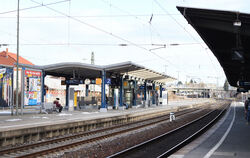 Symboldbild Bahnhof Reutlingen Gleis