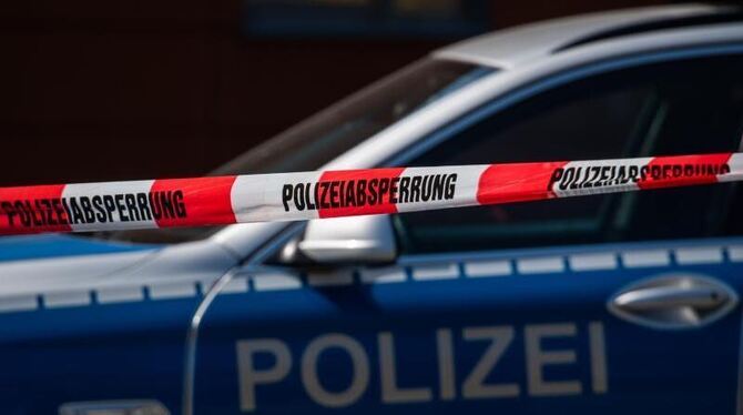 Symbolbild »Polizeiabsperrband« Symbolbild »Polizeiabsperrband«