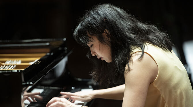 Stürmisch: Claire Huangci im Klavierkonzert von Paderewski.  FOTO: PFISTERER/WPR