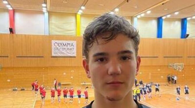 Handball-Talent Florian Budde aus Mössingen macht den ersten Schritt hin zum Profi. FOTO: PRIVAT